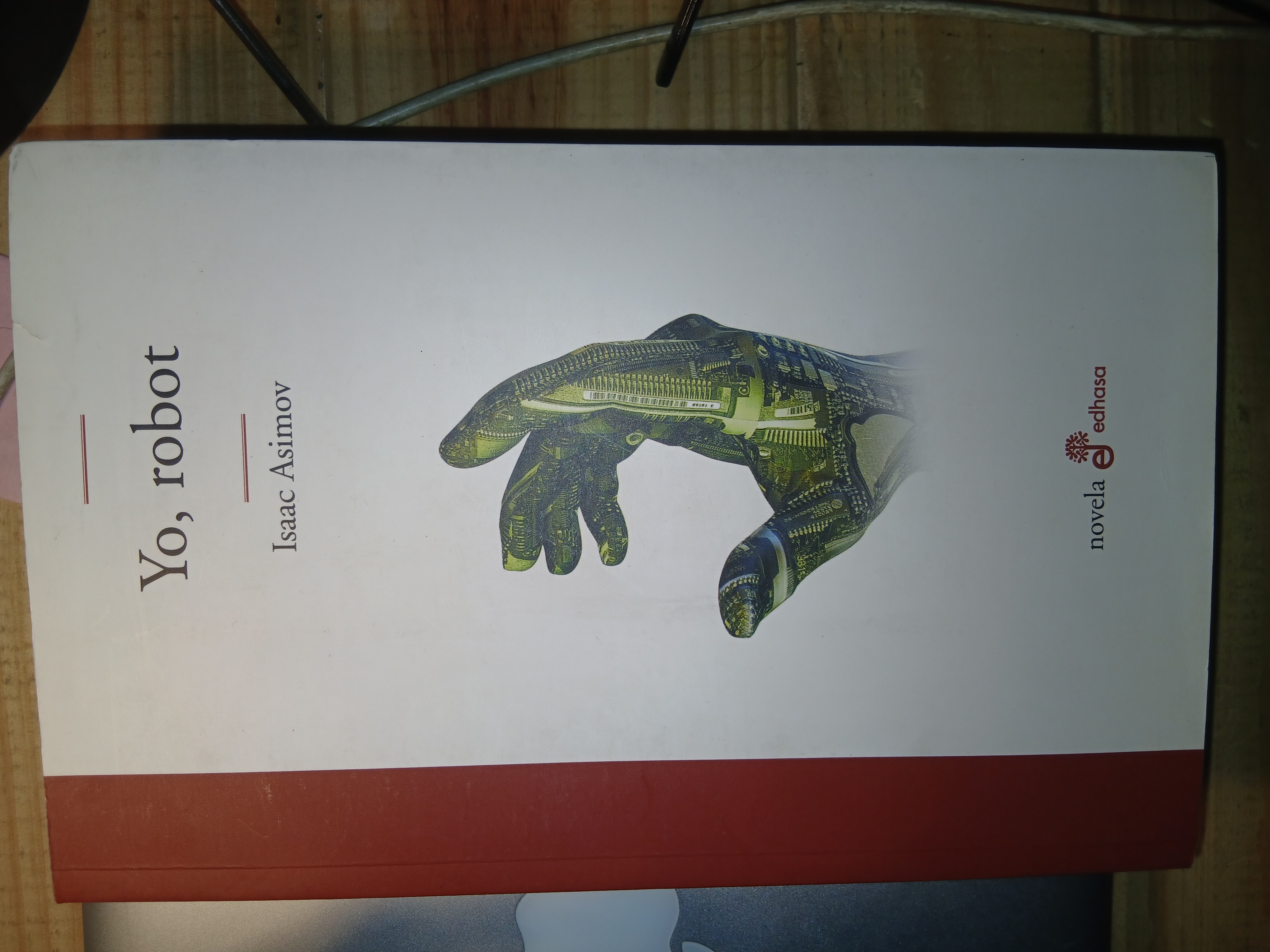 Portada Yo, Robot